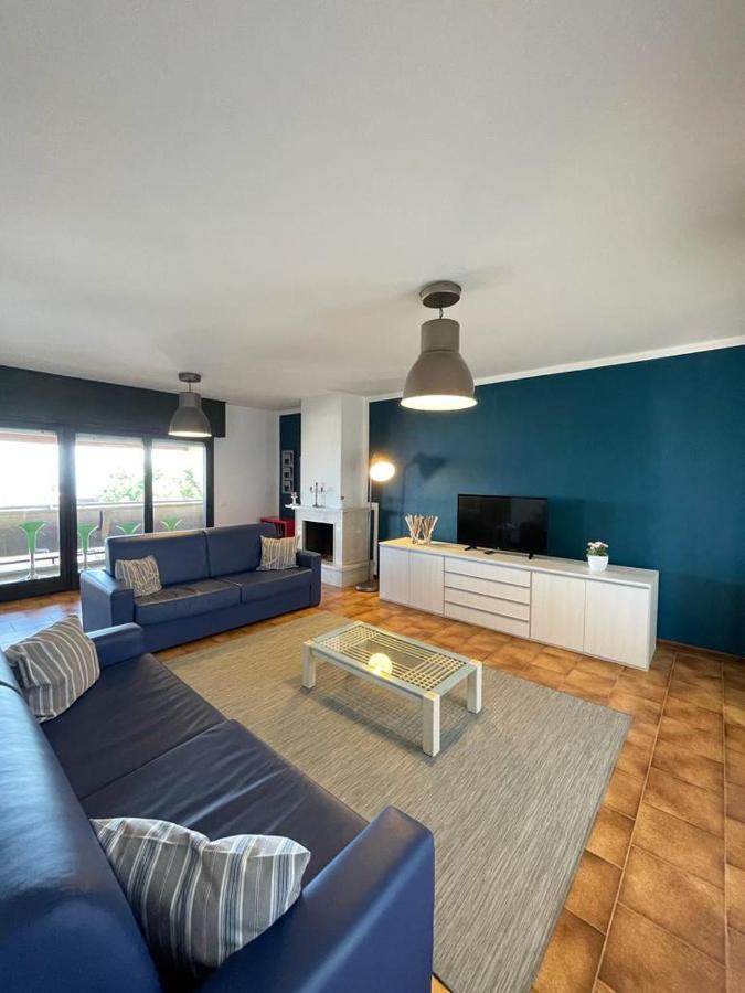 Panoramapartment Дезенцано-дель-Гарда Екстер'єр фото